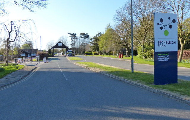 Main entrance to Stoneleigh Park