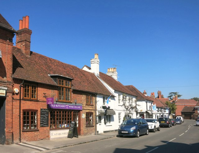 Cookham High Street © Des Blenkinsopp :: Geograph Britain and Ireland