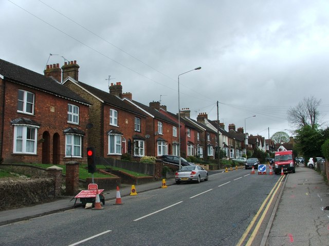 London Road, Dunton Green © Chris Whippet cc-by-sa/2.0 :: Geograph ...