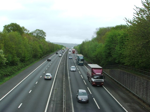 M26 Motorway © Chris Whippet cc-by-sa/2.0 :: Geograph Britain and Ireland