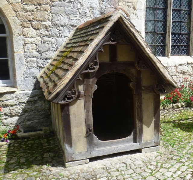 The Grade I-listed dog kennel at Ightham... © Marathon cc-by-sa/2.0 ...