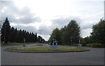 SU6153 : The Ashwood Way Roundabout, Basingstoke by David Howard