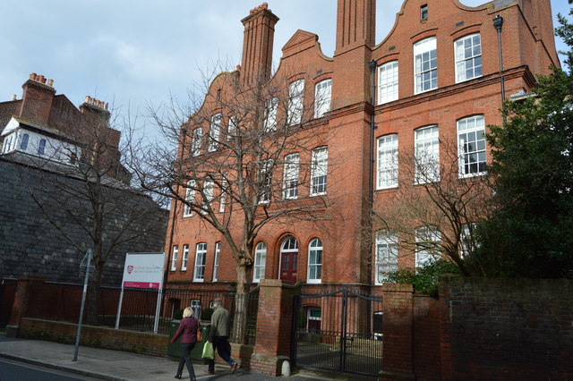 Portsmouth High School For Girls © N Chadwick Cc By Sa20 Geograph