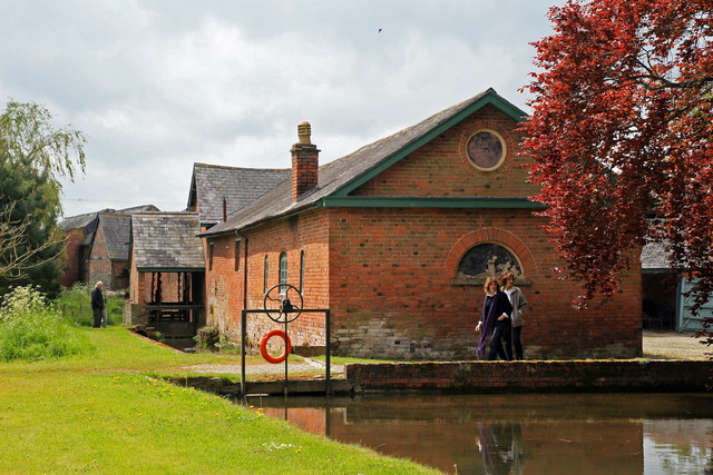 Court of Noke estate water mill © Chris Allen cc-by-sa/2.0 :: Geograph ...