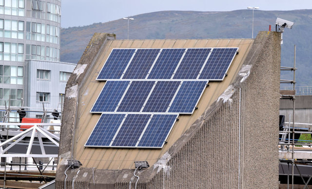 Solar panels, Lagan Weir, Belfast - May 2015(1)