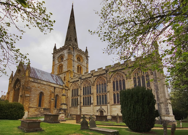 Holy Trinity Church, Stratford-upon-Avon © Paul Harrop cc-by-sa/2.0