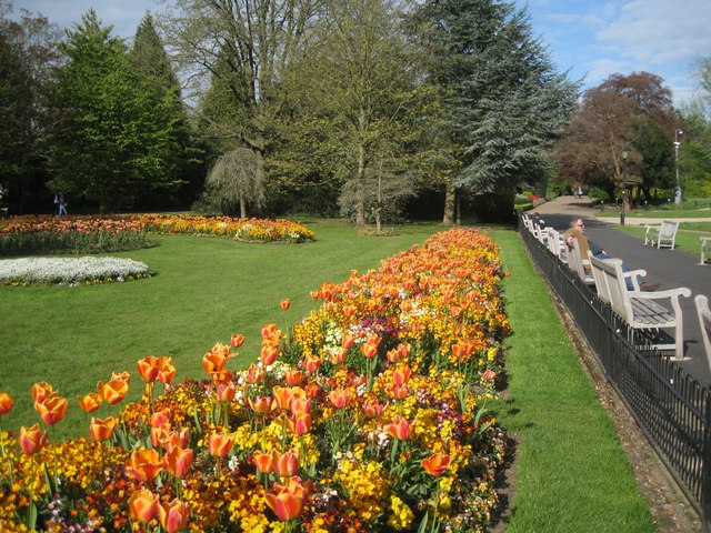 Spring floral bedding display in Jephson... © Robin Stott cc-by-sa/2.0 ...