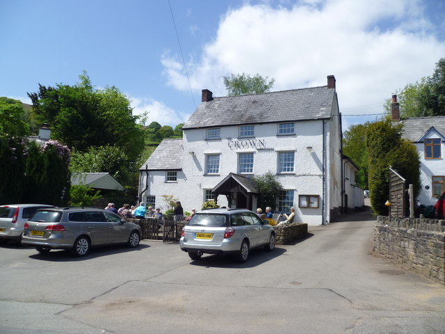 The Crown, Pantygelli near Abergavenny © Jeremy Bolwell cc-by-sa/2.0 ...