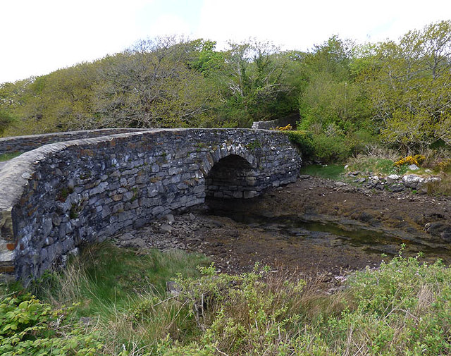Rossmore Island bridge