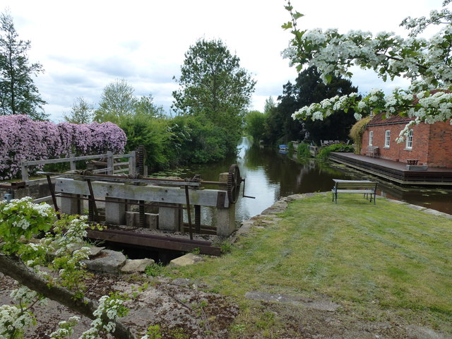 Next to the former water mill in Cotterstock