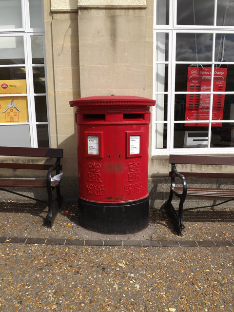 Royal Mail Market Place Postbox