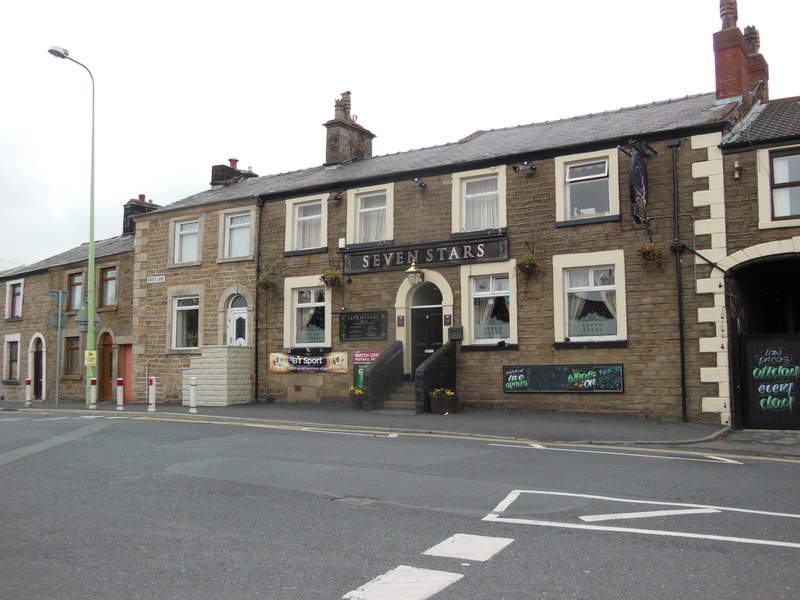 Seven Stars on Eaves Lane, Chorley © Ian S cc-by-sa/2.0 :: Geograph ...