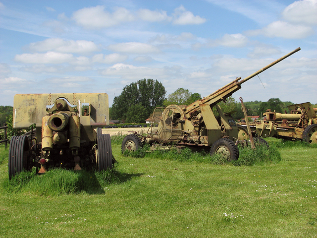 Howitzers at the Norfolk Tank Museum