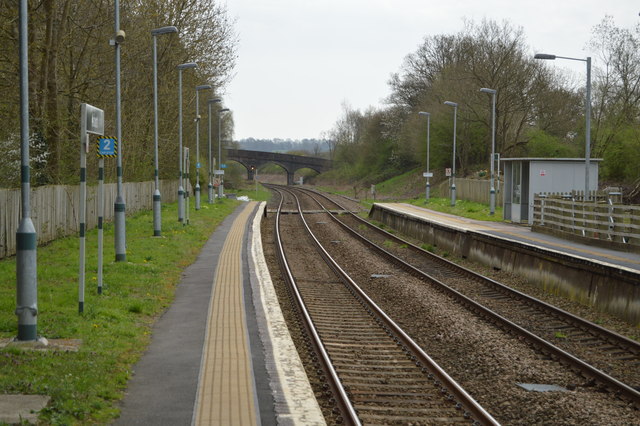 Ashurst Station © N Chadwick cc-by-sa/2.0 :: Geograph Britain and Ireland