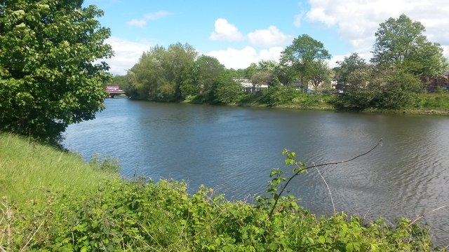 River Lagan © David Martin cc-by-sa/2.0 :: Geograph Britain and Ireland