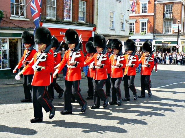 Grenadier Guardsmen en route to the changing of the guard, Castle Hill, Windsor, Berkshire