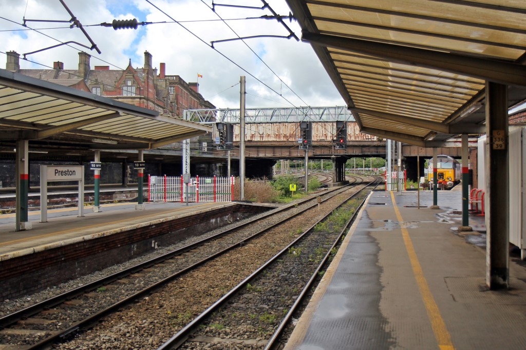 Fishergate Bridge, Preston railway... © El Pollock cc-by-sa/2.0 ...