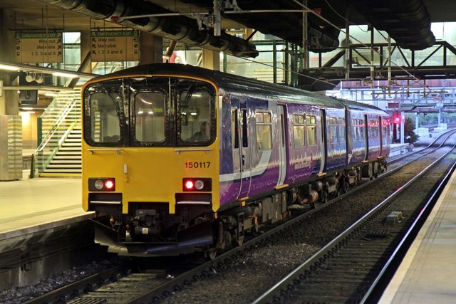 Northern Rail Class 150, 150117, platform 4, Manchester Victoria railway station