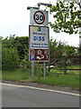TM1079 : Diss Town sign on the A1066 Stanley Road by Geographer