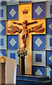 TQ1289 : St Luke, Love Lane, Pinner - Crucifix by John Salmon
