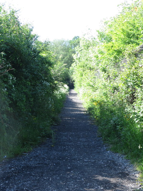 Start of footpath behind the Arches Industrial Estate