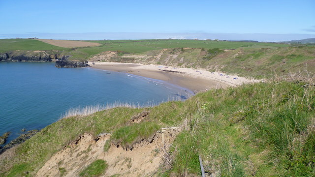 View to Porth Oer / Whistling Sands on... © Jeremy Bolwell cc-by-sa/2.0 ...