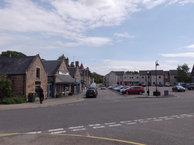 Station Square car park, Aboyne © Stanley Howe :: Geograph Britain and ...