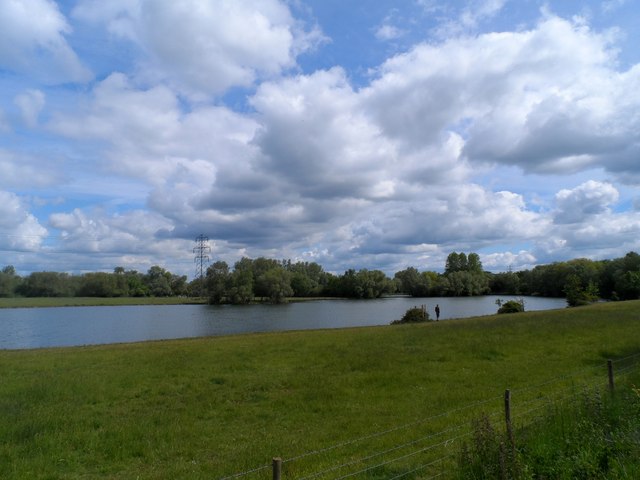 Lake adjacent to the main channel of the Great Ouse
