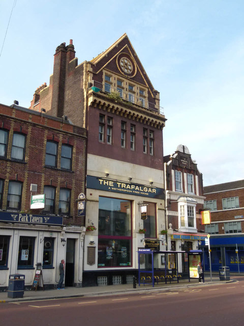 Trafalgar House © Alan Murray-Rust cc-by-sa/2.0 :: Geograph Britain and ...