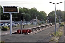 SD5805 : Bay platform, Wigan Wallgate railway station by El Pollock