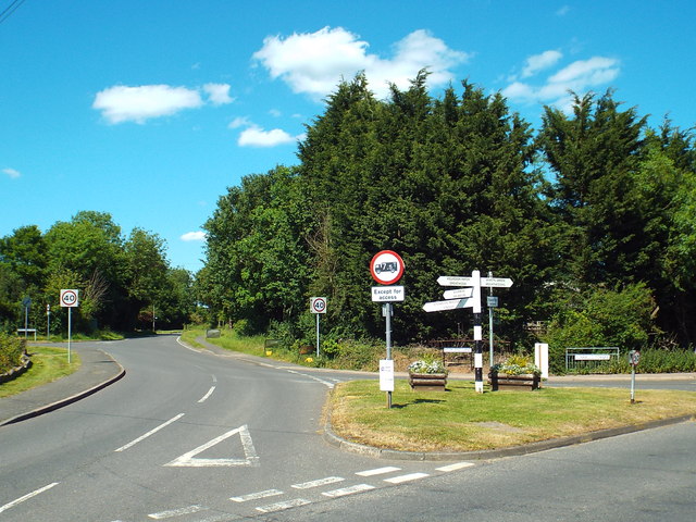 Road junction at Hook End, near... © Malc McDonald :: Geograph Britain ...
