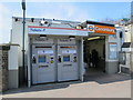 Canonbury station - entrance