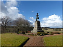 NS8330 : Statue of James Douglas, Earl of Angus by kim traynor
