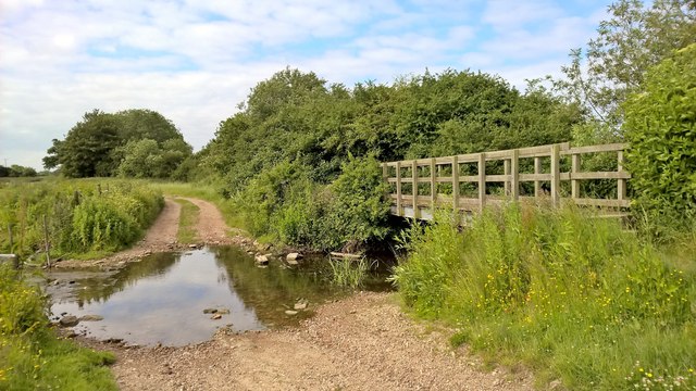 Ford on track from Mountnessing church to Bushwood Farm