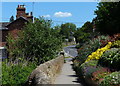 Path next to Station Road, Lower Heyford