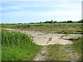 Footpath onto Horham airfield