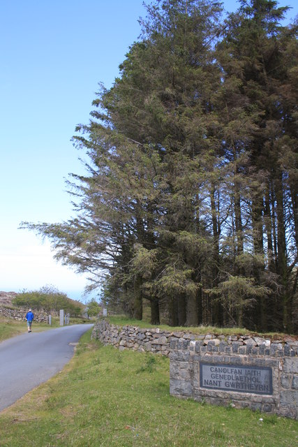 Road to Nant Gwrtheyrn © John Stephen cc-by-sa/2.0 :: Geograph Britain ...