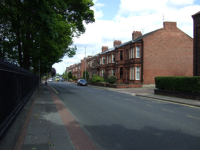 Houses on Chester Road (A183)