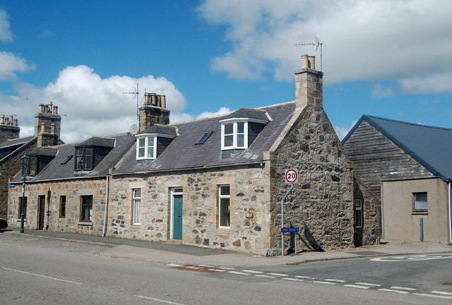 Granite cottages, The Square, Tarves © Bill Harrison :: Geograph ...