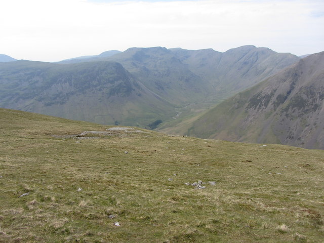 View towards Mosedale from Lingmell