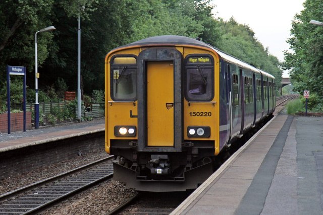 Northern Rail Class 150, 150220, Westhoughton railway station