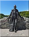 NS4190 : Statue of Tom Weir by Lairich Rig
