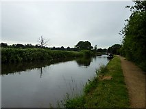 SD4412 : Leeds & Liverpool Canal by philandju