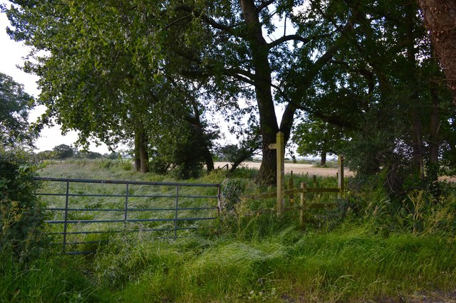 Audley: footpath off Moat Lane © Jonathan Hutchins :: Geograph Britain ...