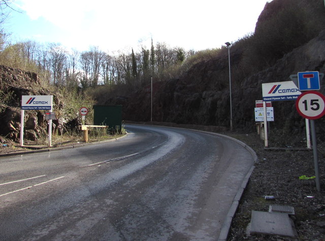 Quarry access road, Taffs Well