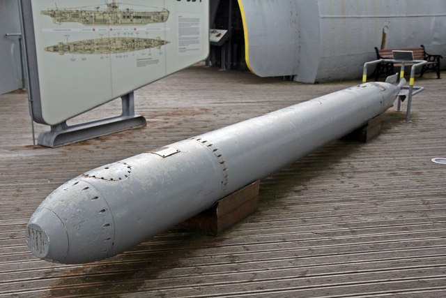 WWII torpedo, Birkenhead