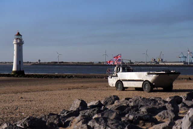 Lighthouse and amphibious truck, New Brighton