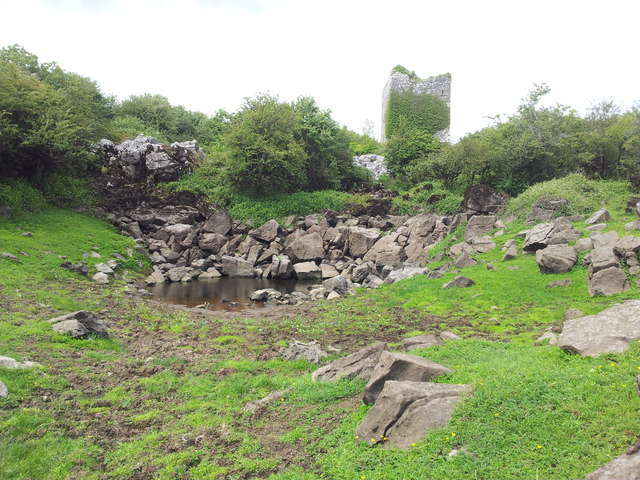 Caherglassaun Castle