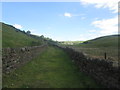 Approaching Buckhurst Farm from the west