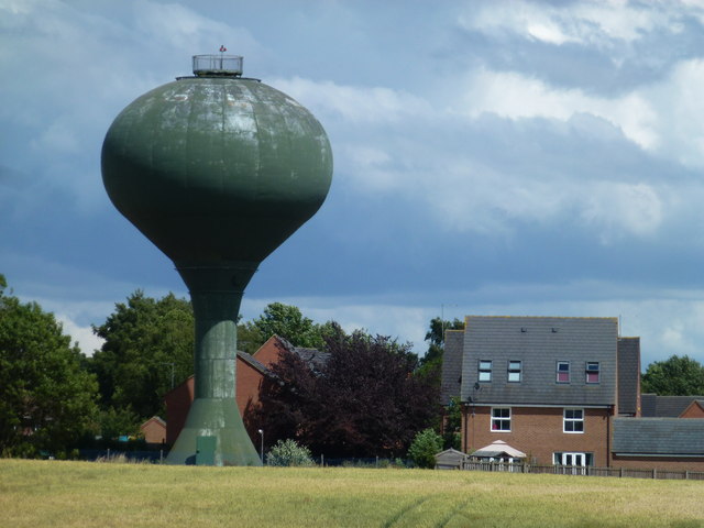 Water tower and new housing at Wittering © Richard Humphrey :: Geograph ...